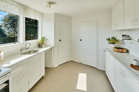 Photo of property in 4 Salem Court, Churton Park, Wellington, 6037