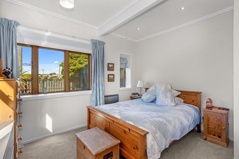 Photo of property in 22 Pacific Road, North New Brighton, Christchurch, 8083