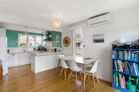 Photo of property in 41 Brandon Road, Glen Eden, Auckland, 0602