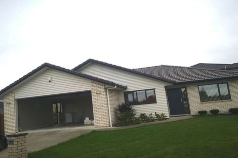 Photo of property in 11 Karika Place, Massey, Auckland, 0614