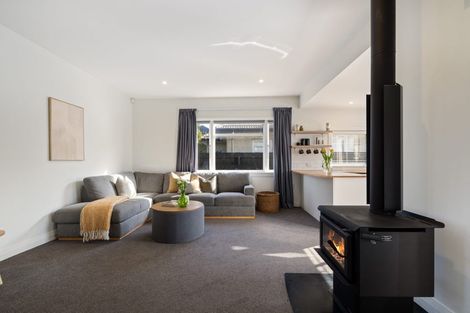 Photo of property in 31 Frederick Street, Waltham, Christchurch, 8011