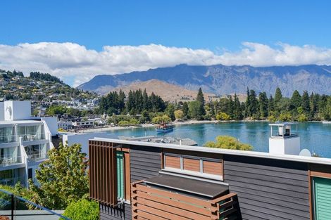 Photo of property in Lake Street Apartments, 10/8 Lake Street, Queenstown, 9300