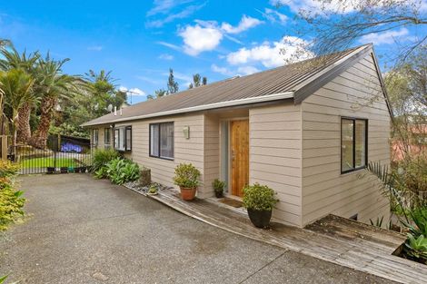 Photo of property in 64 Langana Avenue, Browns Bay, Auckland, 0630