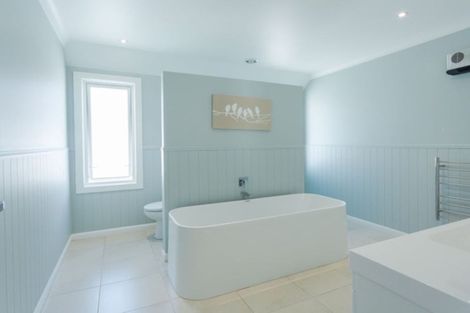 Photo of property in 183 Main Street, Greytown, 5712