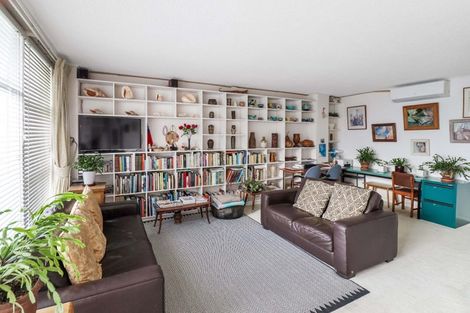 Photo of property in Herbert Gardens, 186 The Terrace, Wellington Central, Wellington, 6011