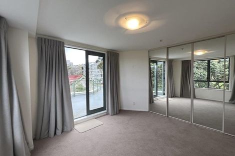 Photo of property in 12/80u Salamanca Road, Kelburn, Wellington, 6012