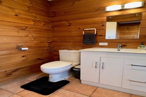 Photo of property in 98 Springs Road, Hornby, Christchurch, 8042