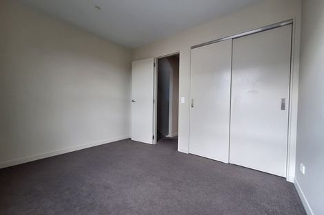 Photo of property in 2u9 Stone Street, Miramar, Wellington, 6022