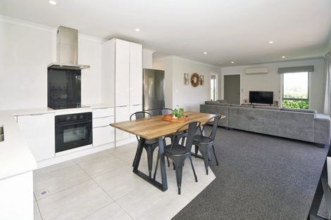 Photo of property in 2b U1 Waimarie Street, Nawton, Hamilton, 3200