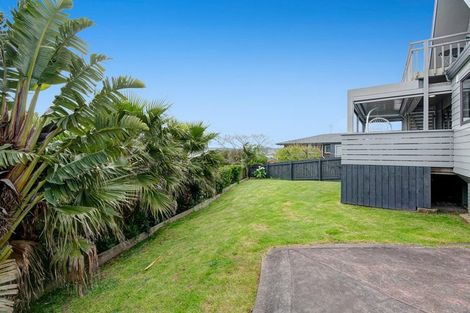 Photo of property in 23a Rosario Crescent, Red Beach, 0932
