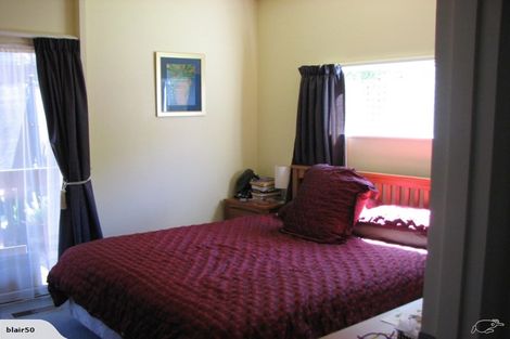 Photo of property in 47 Fitzpatrick Street, Newlands, Wellington, 6037