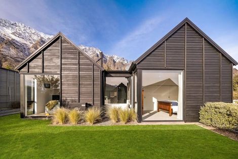 Photo of property in 2 Kotuku Lane, Hobsonville, Auckland, 0616