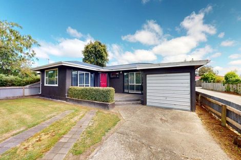 Photo of property in 23 Featherston Street, Takaro, Palmerston North, 4412