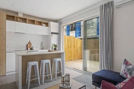 Photo of property in 26u2 Cameron Road, Hamilton East, Hamilton, 3216