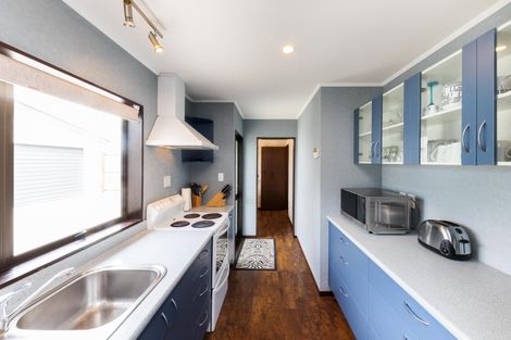 Photo of property in 64 Herbert Avenue, Cloverlea, Palmerston North, 4412