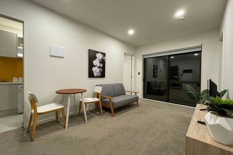 Photo of property in 13 Franheim Crescent, Orewa, 0931