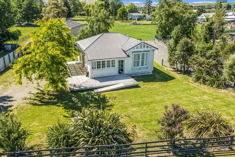 Photo of property in 4a Shanly Street, Waipawa, 4210