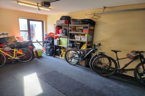 Photo of property in 4/87 Grafton Street, Waltham, Christchurch, 8011