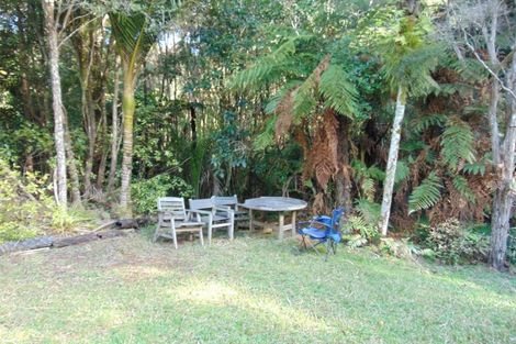 Photo of property in 118 Opanuku Road, Henderson Valley, Auckland, 0612