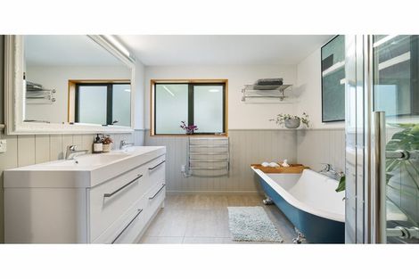 Photo of property in 11 Lachie Griffen Rise, Governors Bay, Lyttelton, 8971