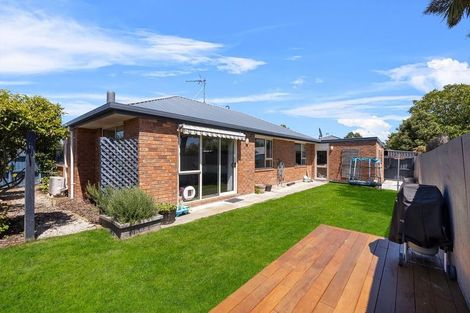 Photo of property in 5a Camleigh Close, Kaiapoi, 7630