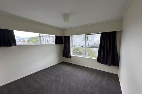 Photo of property in 10 Bendale Place, Papatoetoe, Auckland, 2025