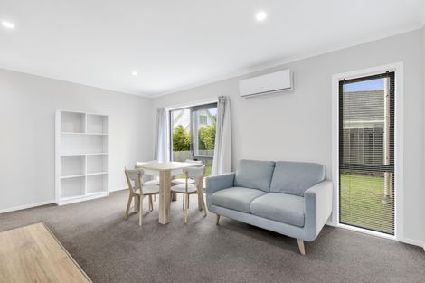 Photo of property in 2/7 Greta Street, Glenview, Hamilton, 3206