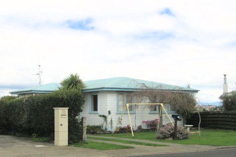 Photo of property in 13a Stratford Place, Otumoetai, Tauranga, 3110