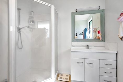 Photo of property in 2/127 Coronation Road, Papatoetoe, Auckland, 2025