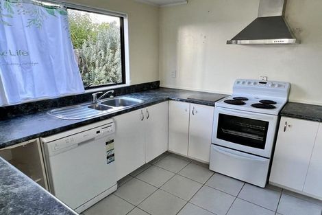 Photo of property in 2/10 Belmont Terrace, Milford, Auckland, 0620