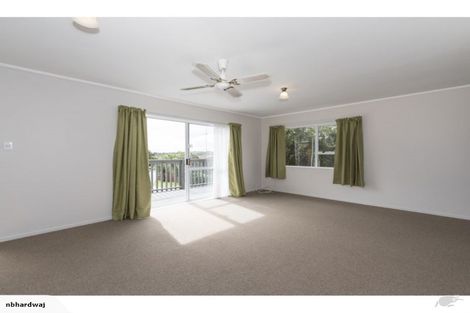 Photo of property in 5 Petrel Place, Massey, Auckland, 0614