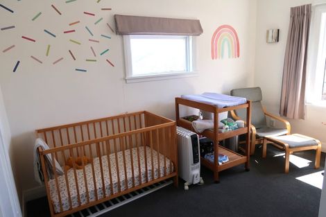 Photo of property in 84 Mills Road, Brooklyn, Wellington, 6021