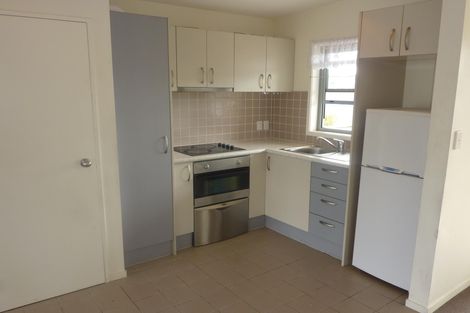 Photo of property in 4/33 Kenderdine Road, Papatoetoe, Auckland, 2025
