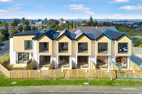 Photo of property in 1/2a Mantra Road, Massey, Auckland, 0614