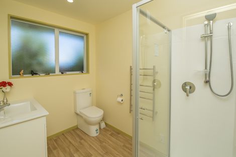 Photo of property in 2/125 Hawthornden Road, Avonhead, Christchurch, 8042