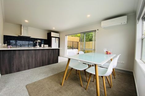 Photo of property in 12u2 Scotland Place, Hillcrest, Hamilton, 3216