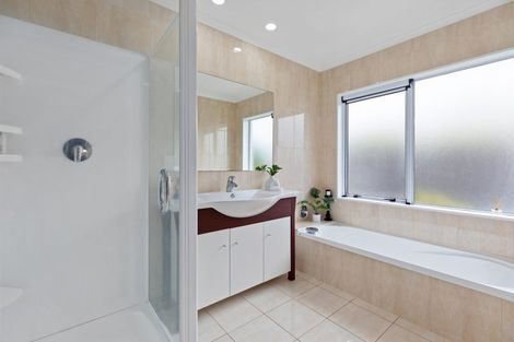 Photo of property in 3 Monterey Key, Papamoa Beach, Papamoa, 3118