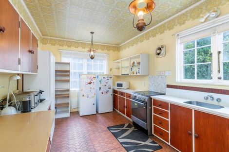 Photo of property in 22 Chatsworth Road, Silverstream, Upper Hutt, 5019