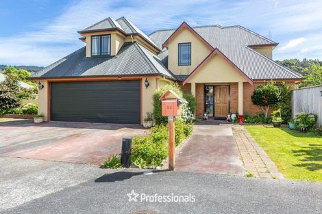 Photo of property in 22 Carlow Grove, Birchville, Upper Hutt, 5018