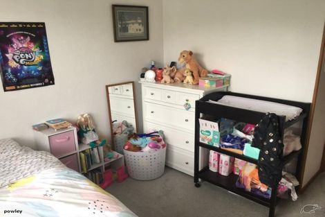 Photo of property in 15 Hewlett Road, Massey, Auckland, 0614