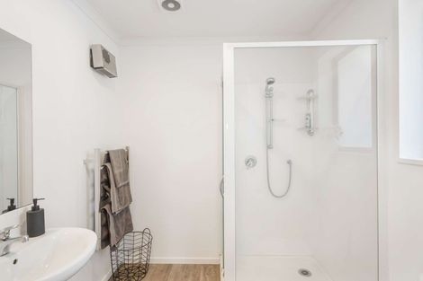 Photo of property in 31a Mataroa Place, Parklands, Christchurch, 8083