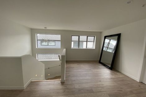 Photo of property in 33 Myland Drive, Hobsonville, Auckland, 0616