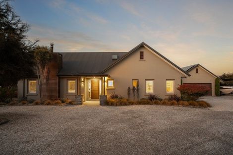Photo of property in 916 Aubrey Road, Albert Town, Wanaka, 9305