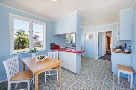 Photo of property in 4 Fairview Place, Feilding, 4702