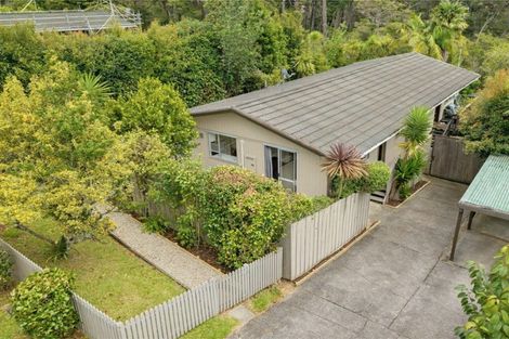 Photo of property in 10 Kawaka Street, Titirangi, Auckland, 0604