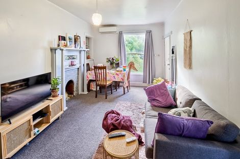 Photo of property in 46 Northland Road, Northland, Wellington, 6012