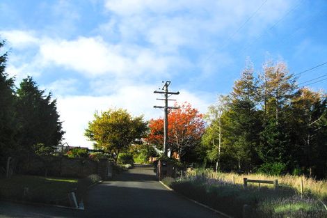 Photo of property in 32 Honeystone Street, Helensburgh, Dunedin, 9010