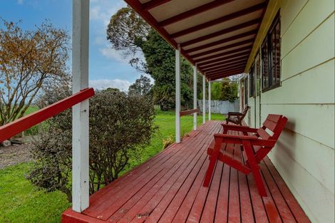 Photo of property in 19 Ellison Street, Otane, 4202