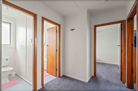 Photo of property in 66 Adamson Crescent, Glengarry, Invercargill, 9810