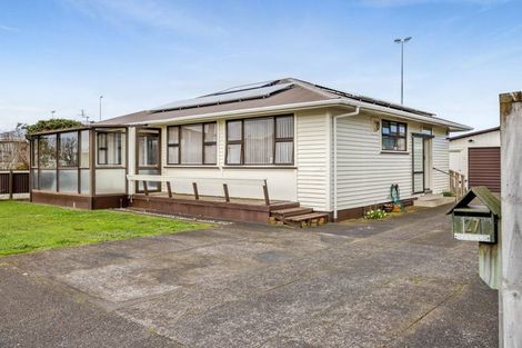 Photo of property in 27 Pacey Avenue, Hawera, 4610